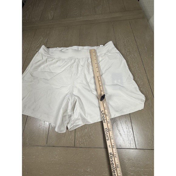 Under Armour Speedpocket Shorts Mens XL White 5" Athletic Running Gym Training - Picture 3 of 12